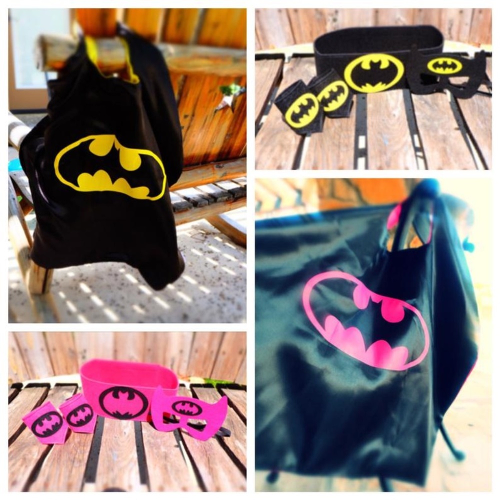 Batman or Batgirl costume set